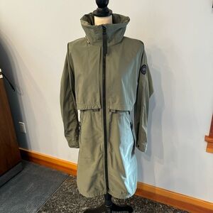 Canada Goose Black Label Trench